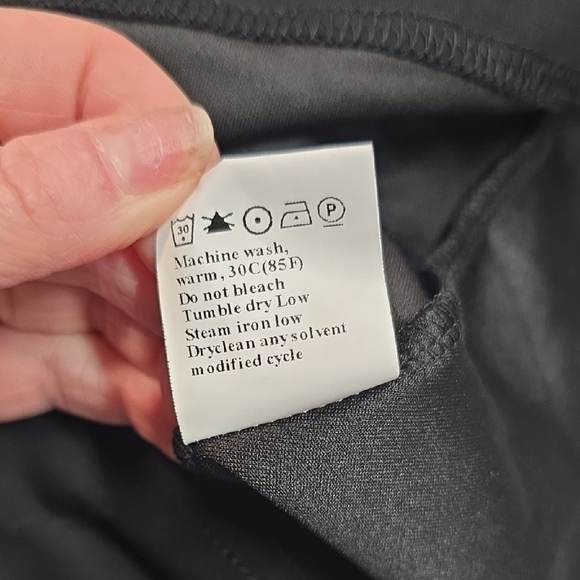 Chic Black Long Sleeve Dress - Picture 11 of 11